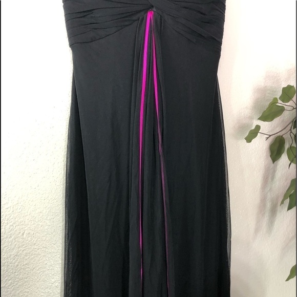 Cache Black Gown With Pink Detail - Picture 4 of 8